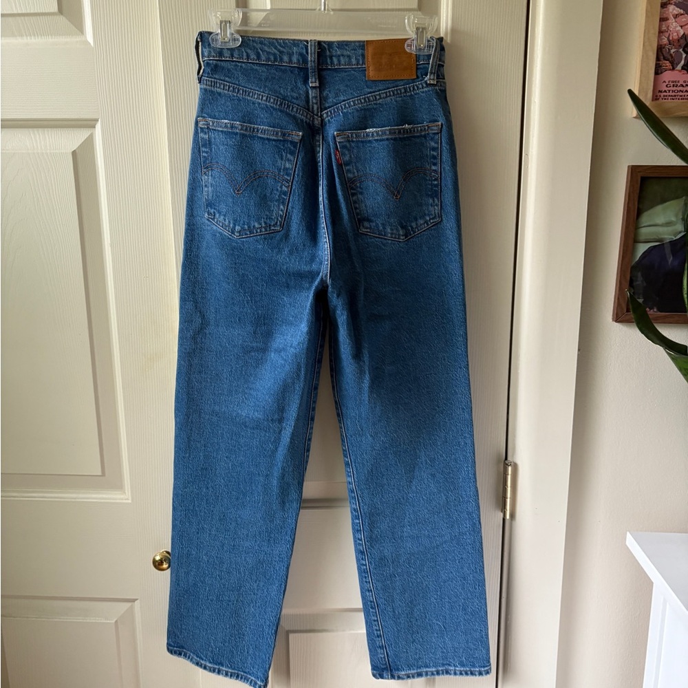 Levi’s Ribcage Jeans - Picture 3 of 4